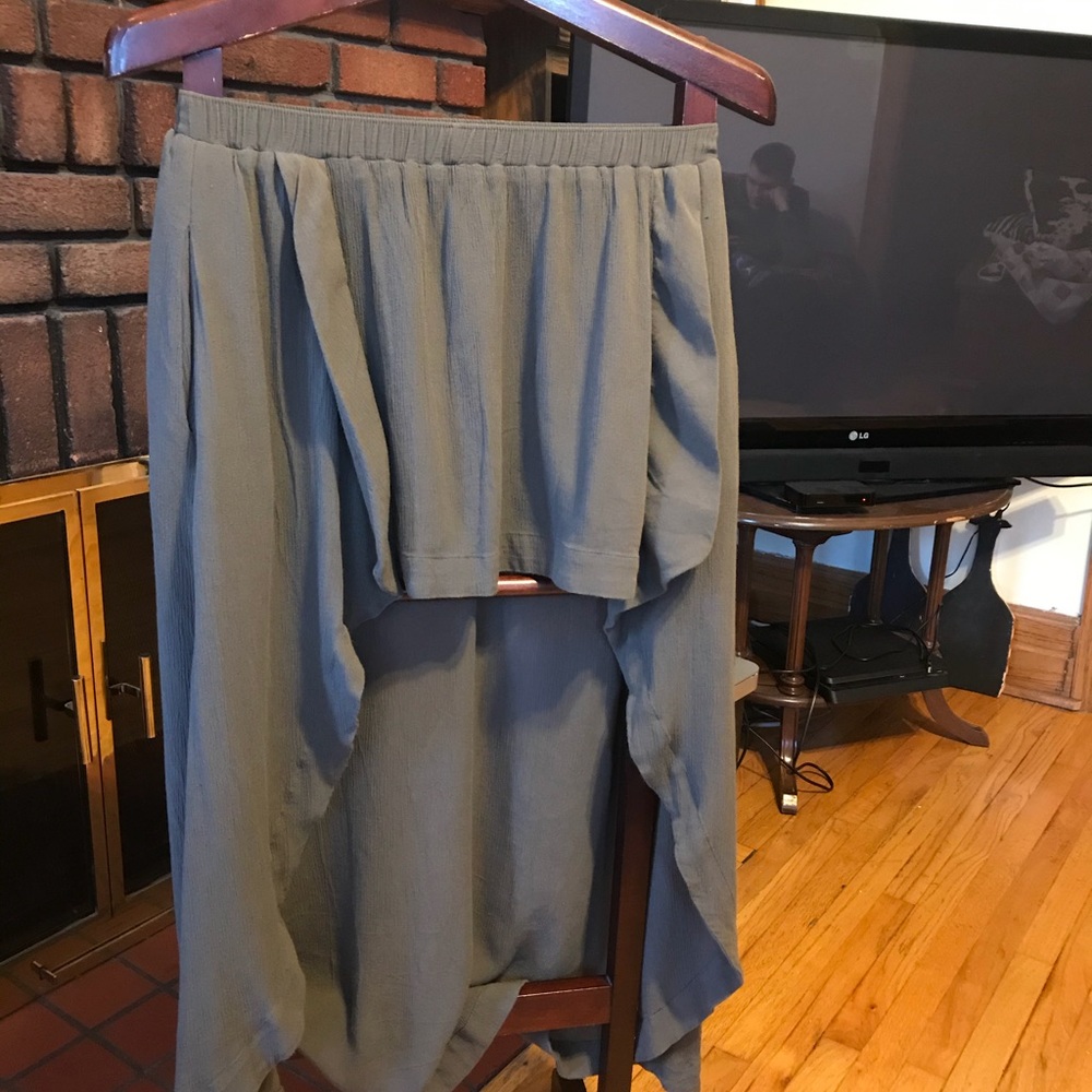 BCBG short long skirt size S